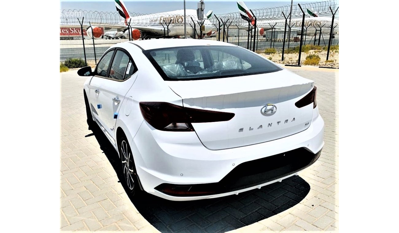 هيونداي إلانترا 2.0L,SUNROOF,2 AIR/BAGS,ABS,STEERING VOLUME CONTROL,SIDE INDICATOR MIRROR,17'' ALLOY WHEELS,2020MY