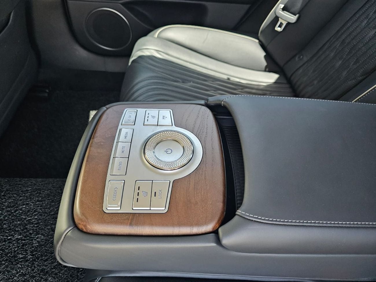 Genesis G80 PRESTIGE