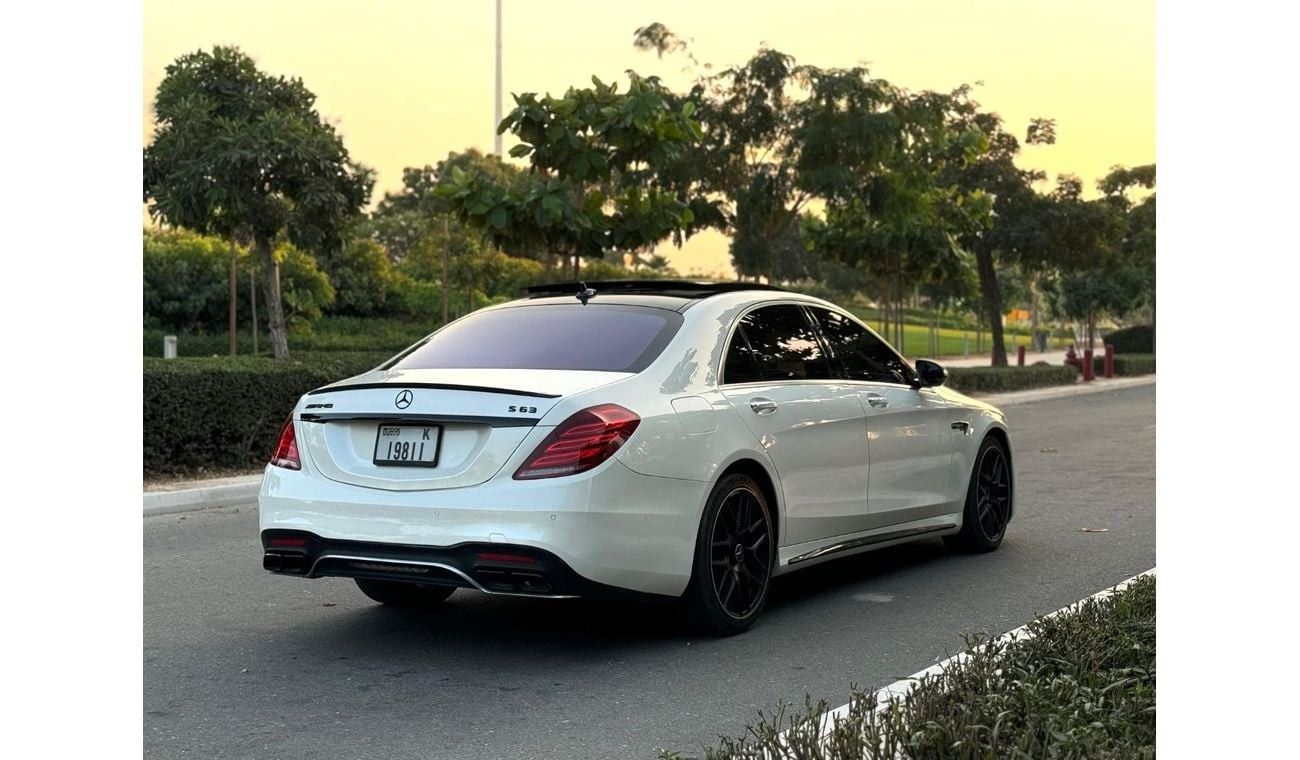 مرسيدس بنز S 550