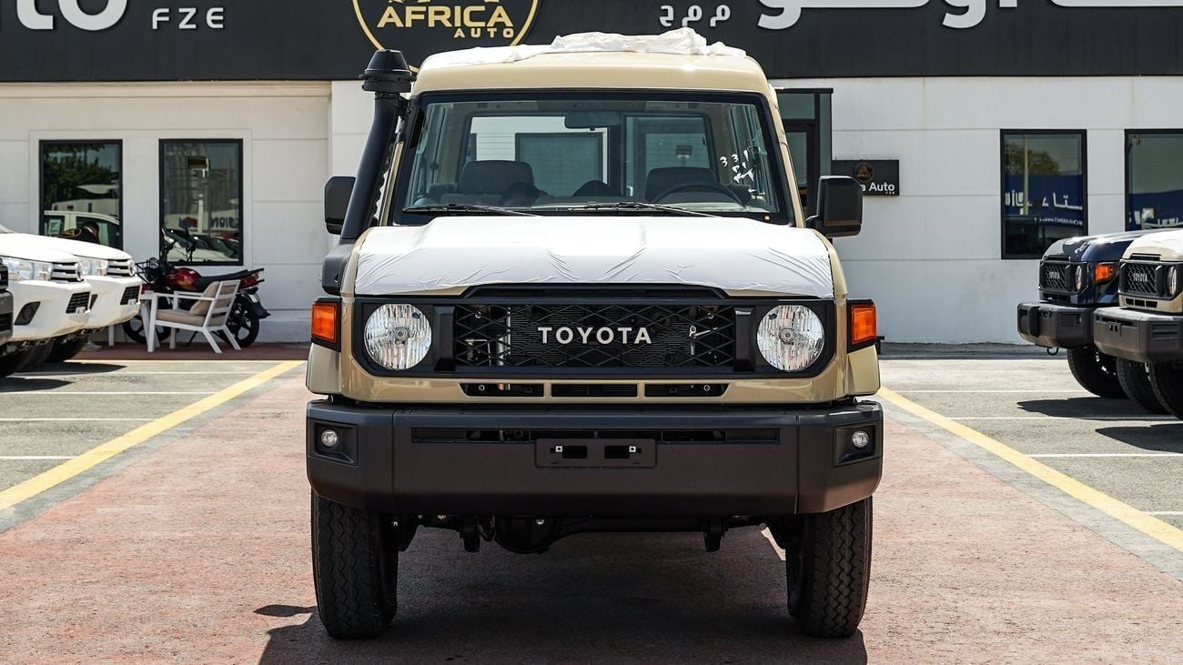 تويوتا لاند كروزر 70 LC 78 HARDTOP 2.8L AT