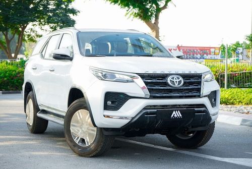 تويوتا فورتونر GXR 4.0L (278 HP)