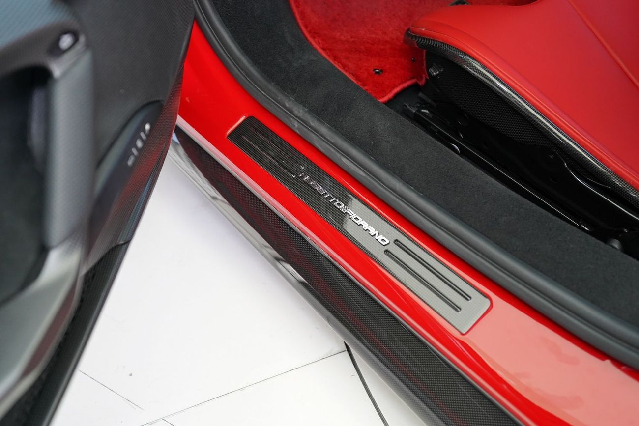 فيراري 296 GTB 3.0T V6 PHEV