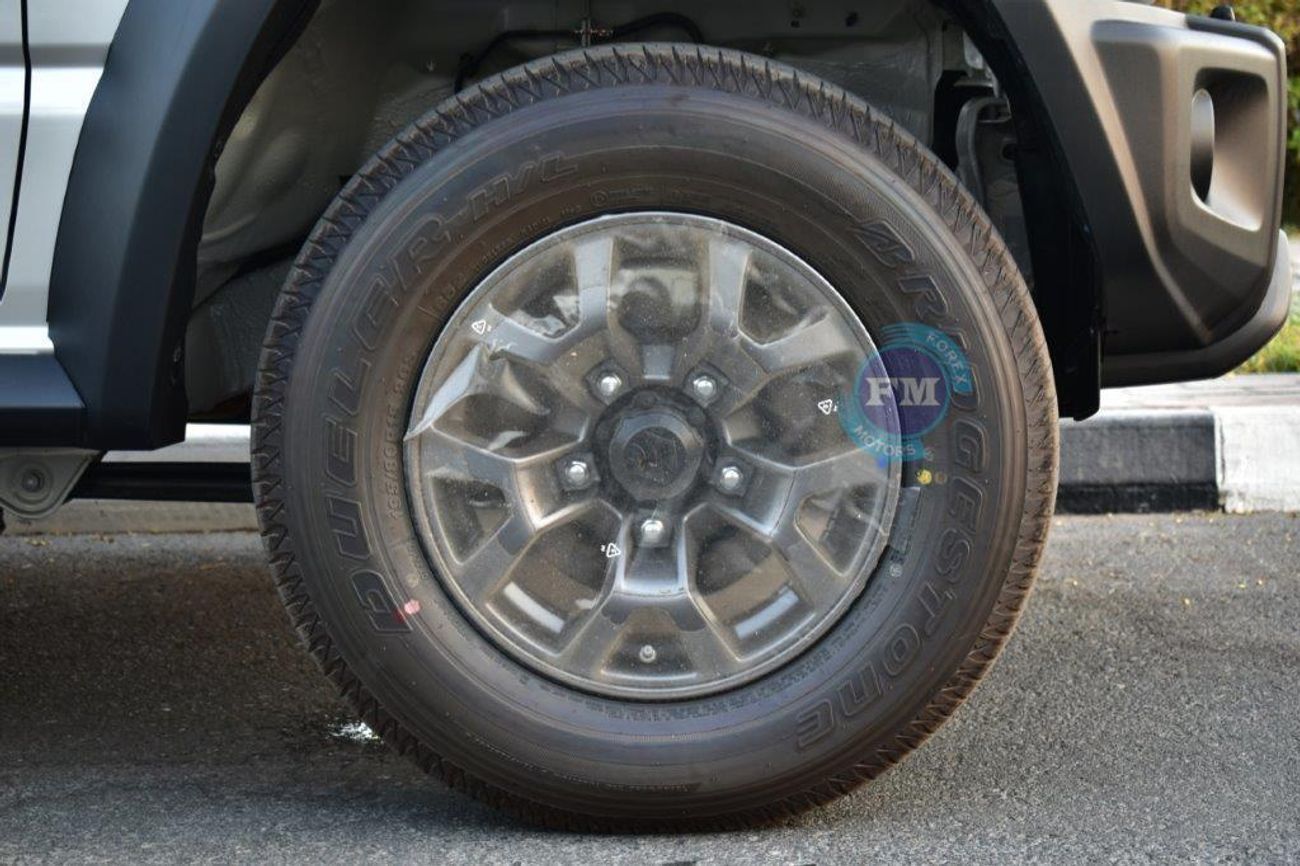 سوزوكي جيمني 5Doors GLX