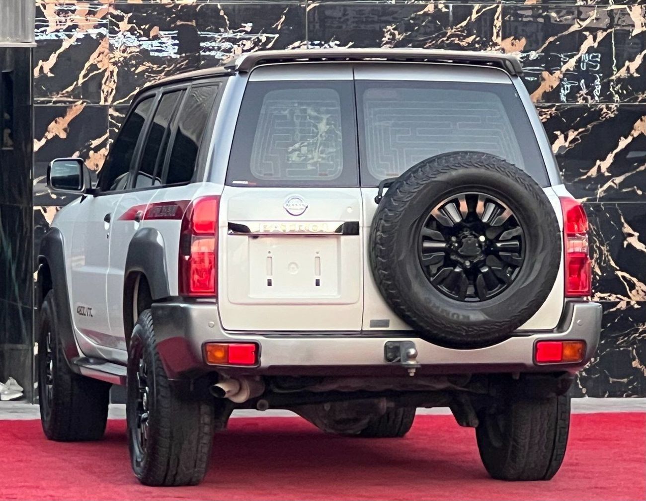 Nissan Patrol Super Safari