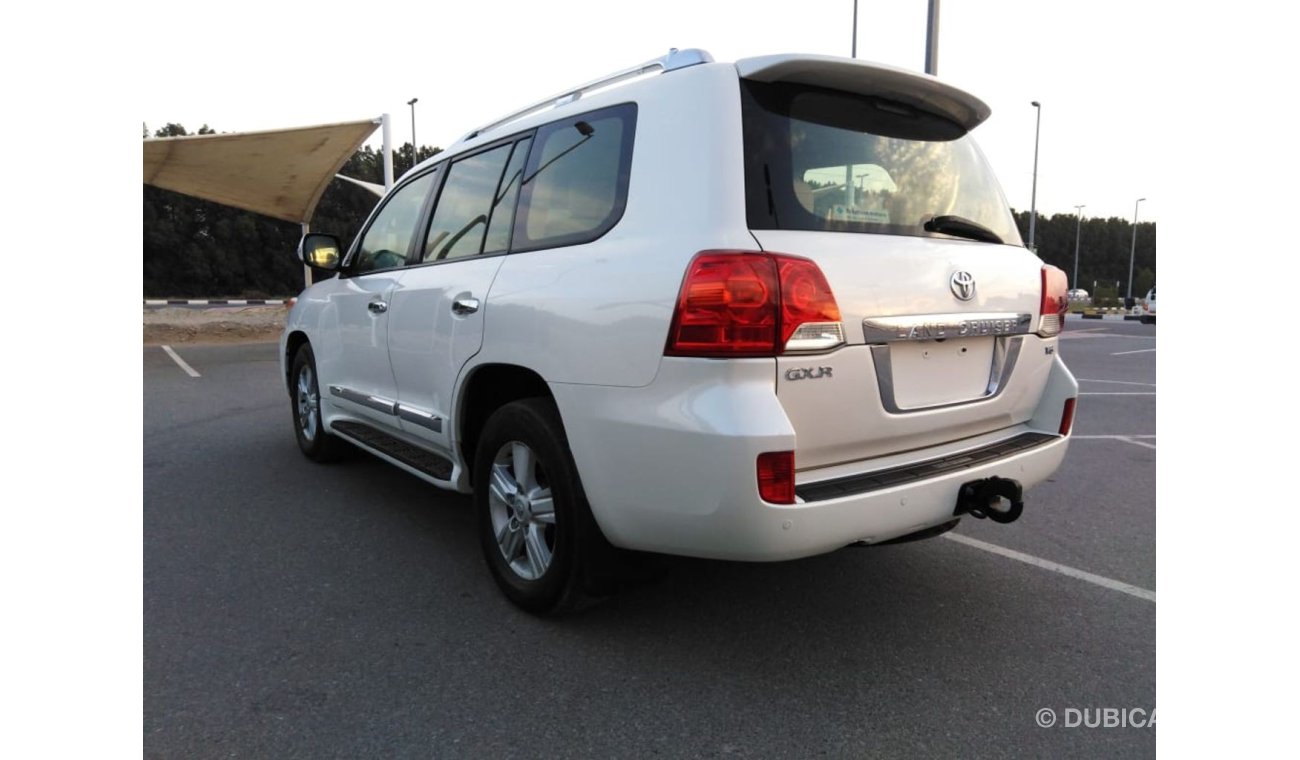 Toyota Land Cruiser GXR v6 2013 full automatic