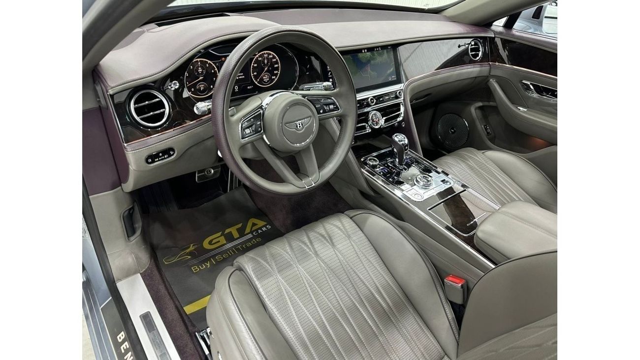 Bentley Flying Spur V8 2021 Bentley Flying Spur, Warranty Valid Till 2026, Full Service History (Al-Habtoor)