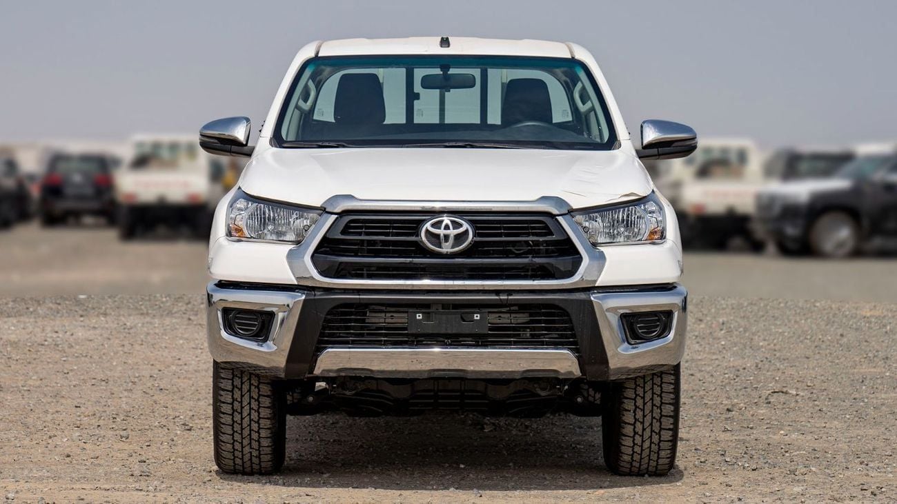 Toyota Hilux MID OPTION PETROL 2.7 AT