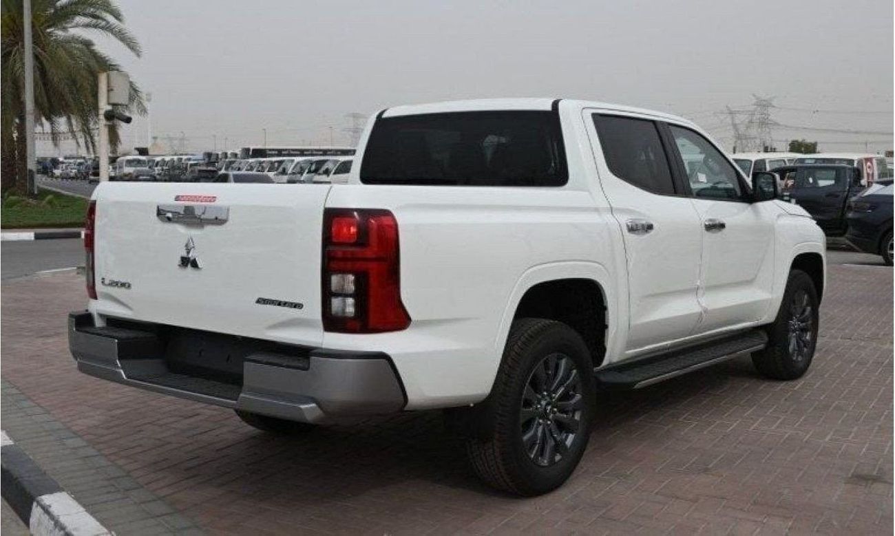 ميتسوبيشي L200 ميتسوبيشي سبورتيرو ديزل 2026