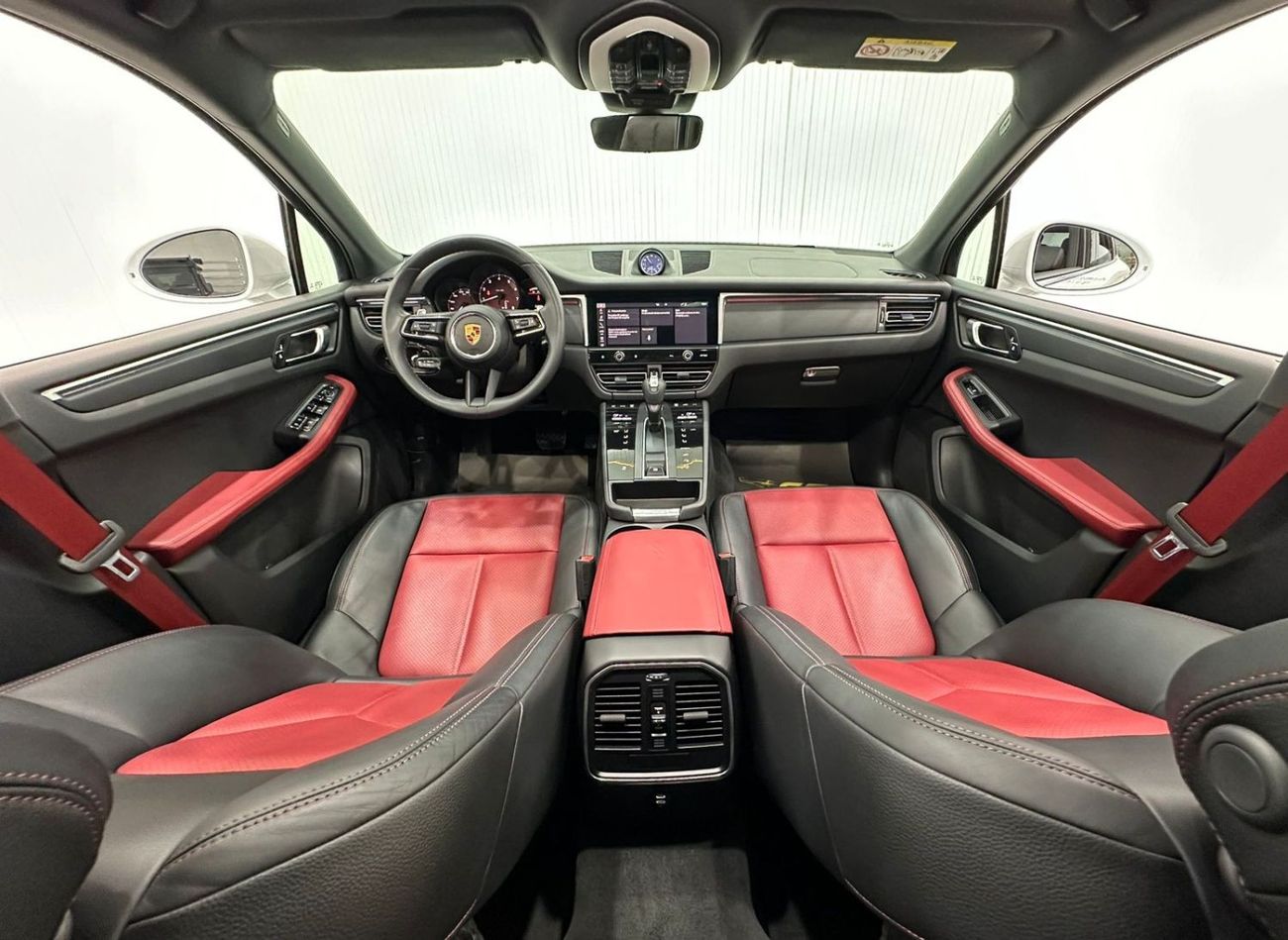 Porsche Macan Std 2022 Porsche Macan, August 2025 Porsche Warranty, Full Porsche Service History, Low Kms, GCC