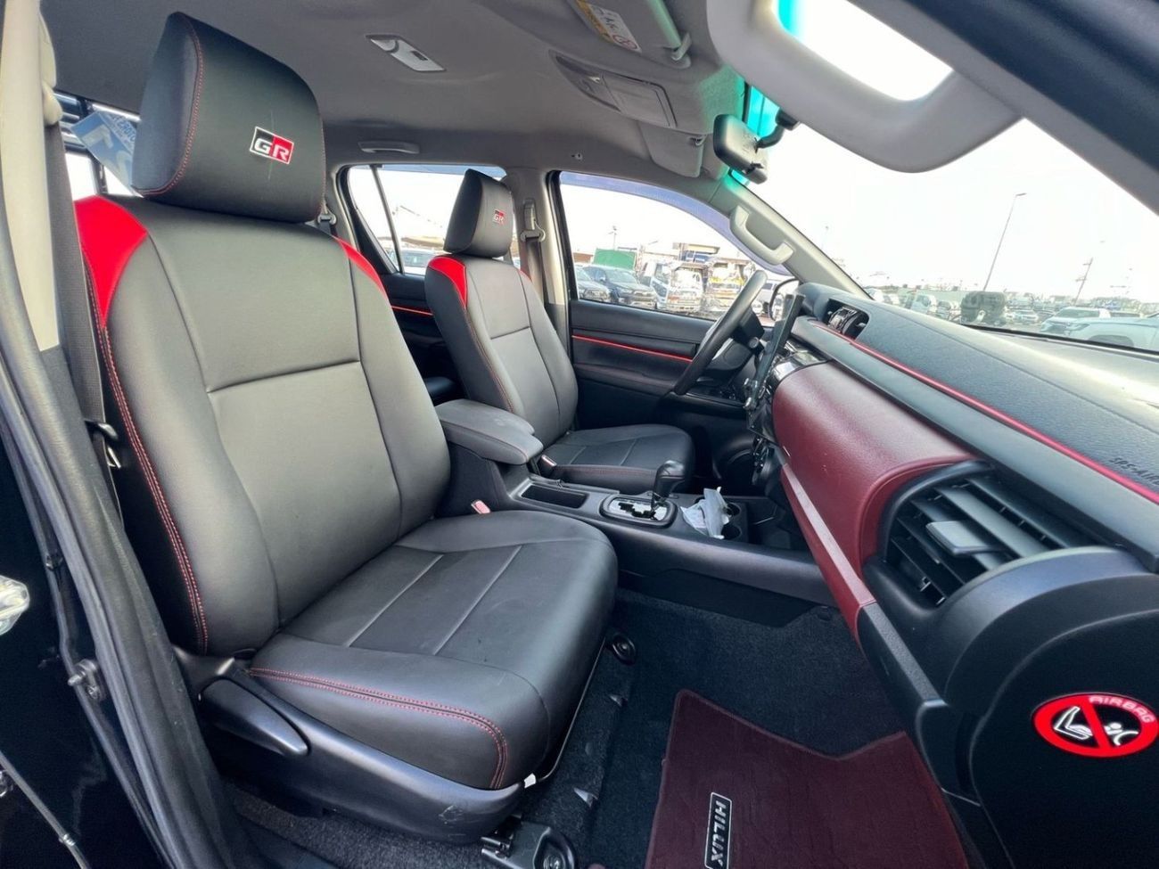 Toyota Hilux 2021 Toyota Hilux Revolution Edition – Fully Customized – 4x4 GCC Specs