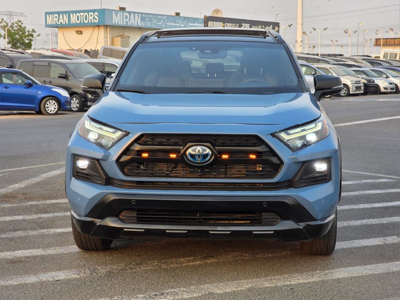 تويوتا راف ٤ 2.5L XSE hybrid