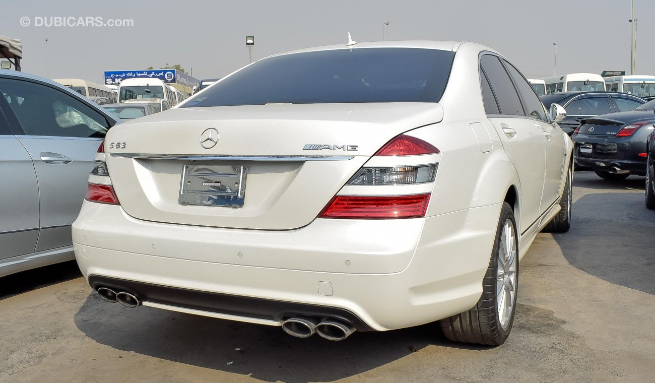 Mercedes-Benz S 63 AMG