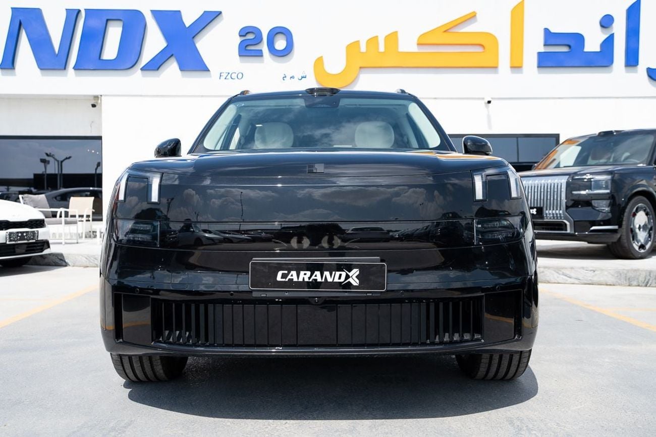 Lynk & Co 900 900 2.0T Ultra model 2025