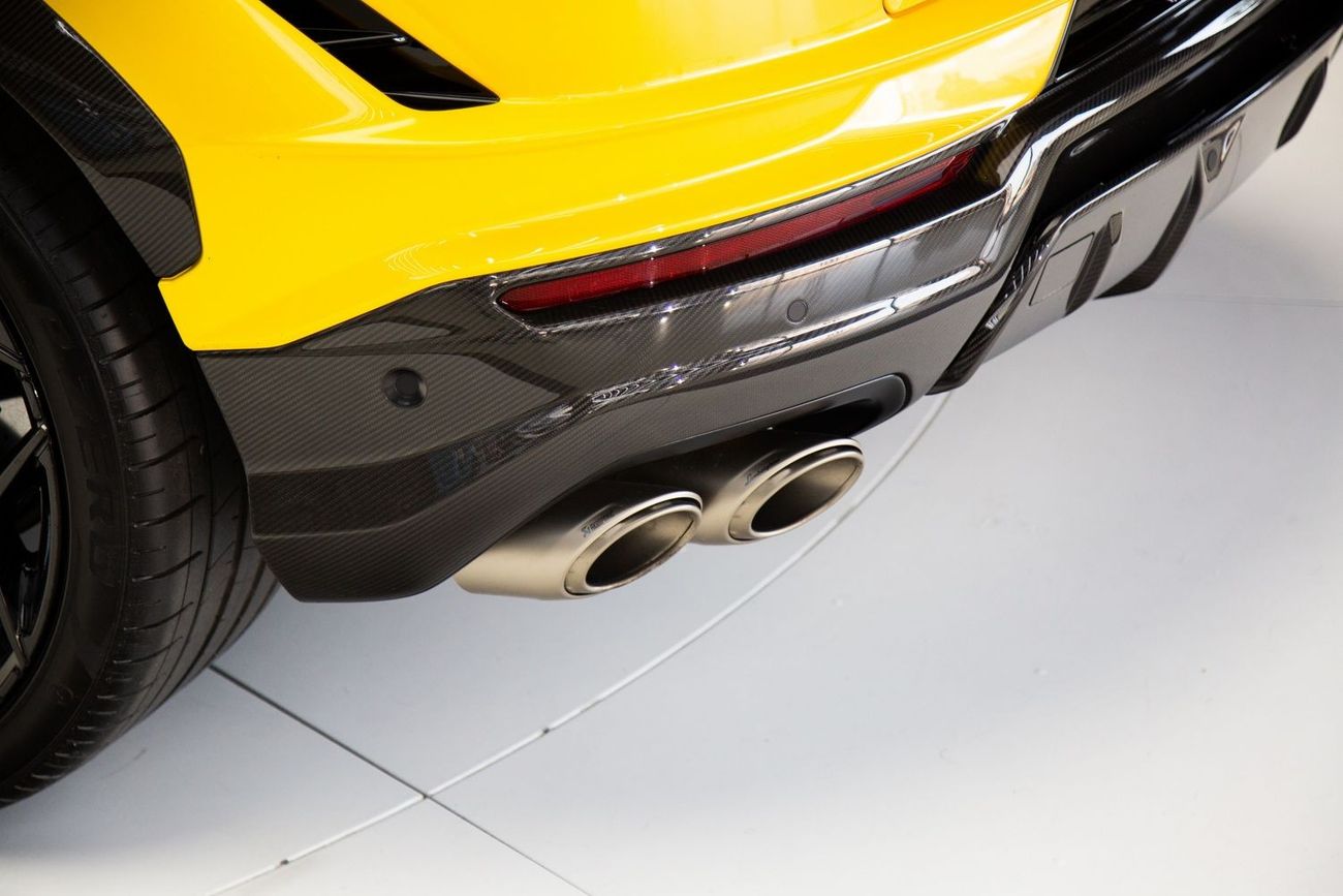 لامبورغيني اوروس PERFORMANTE