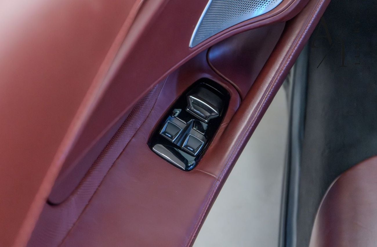 مكلارين GT STANDARD 2022 Mclaren GT, With Warranty & Service Contract, Fully Loaded, Excellent Condition, GCC Spec