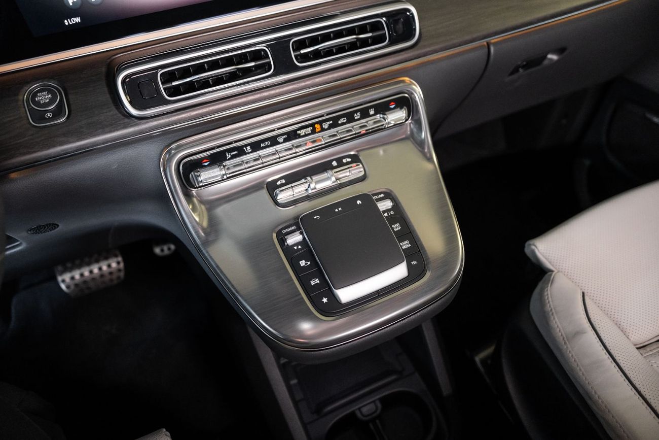 Mercedes-Benz V 300 D