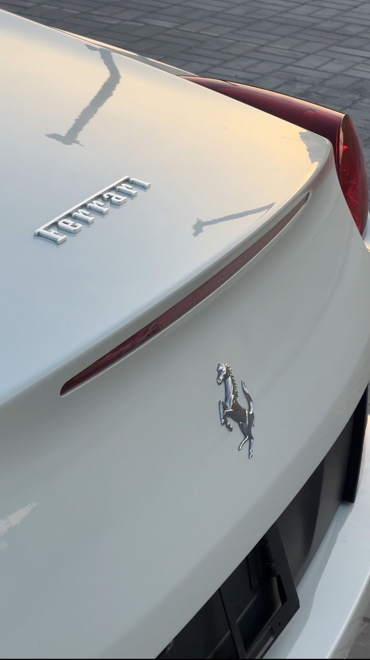 Ferrari California 2014 Ferrari California • Japan Specs  119,000 km • 4.3L V8