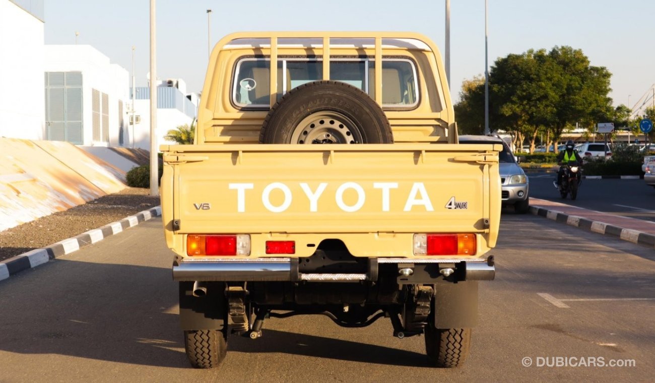 Toyota Land Cruiser Pick Up تويوتا لاند كروزر بيك آب TOYOTA LC79 4.0L V6 D/C PETROL 2022