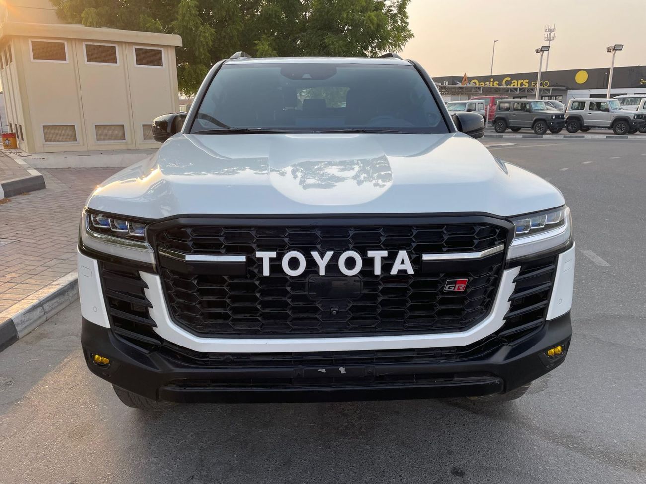 تويوتا لاند كروزر TOYOTA LAND CRUISER GR SPORT 2022 MODEL PETROL