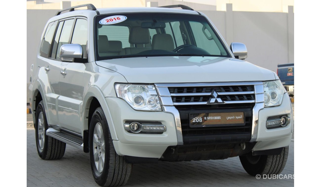 Mitsubishi Pajero GLS Base Mitsubishi Pajero 2016 GCC in excellent condition