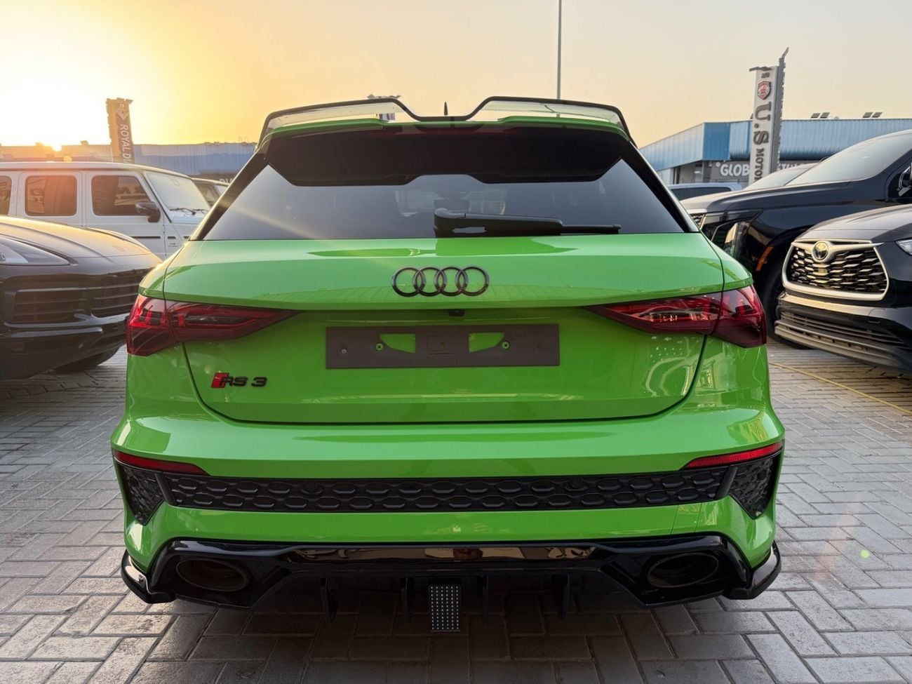 Audi RS3 STD TFSI quattro 2.5L Sportback