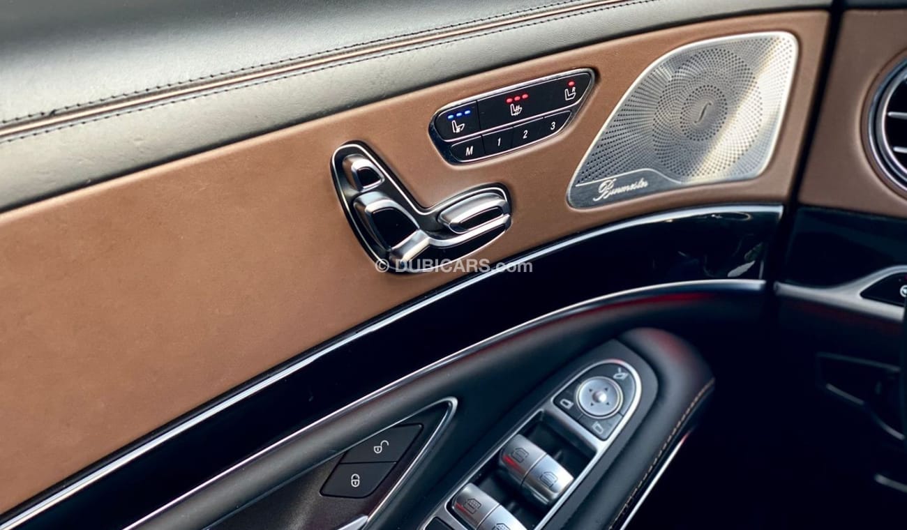 Mercedes-Benz S 550 4Matic S500 Badge