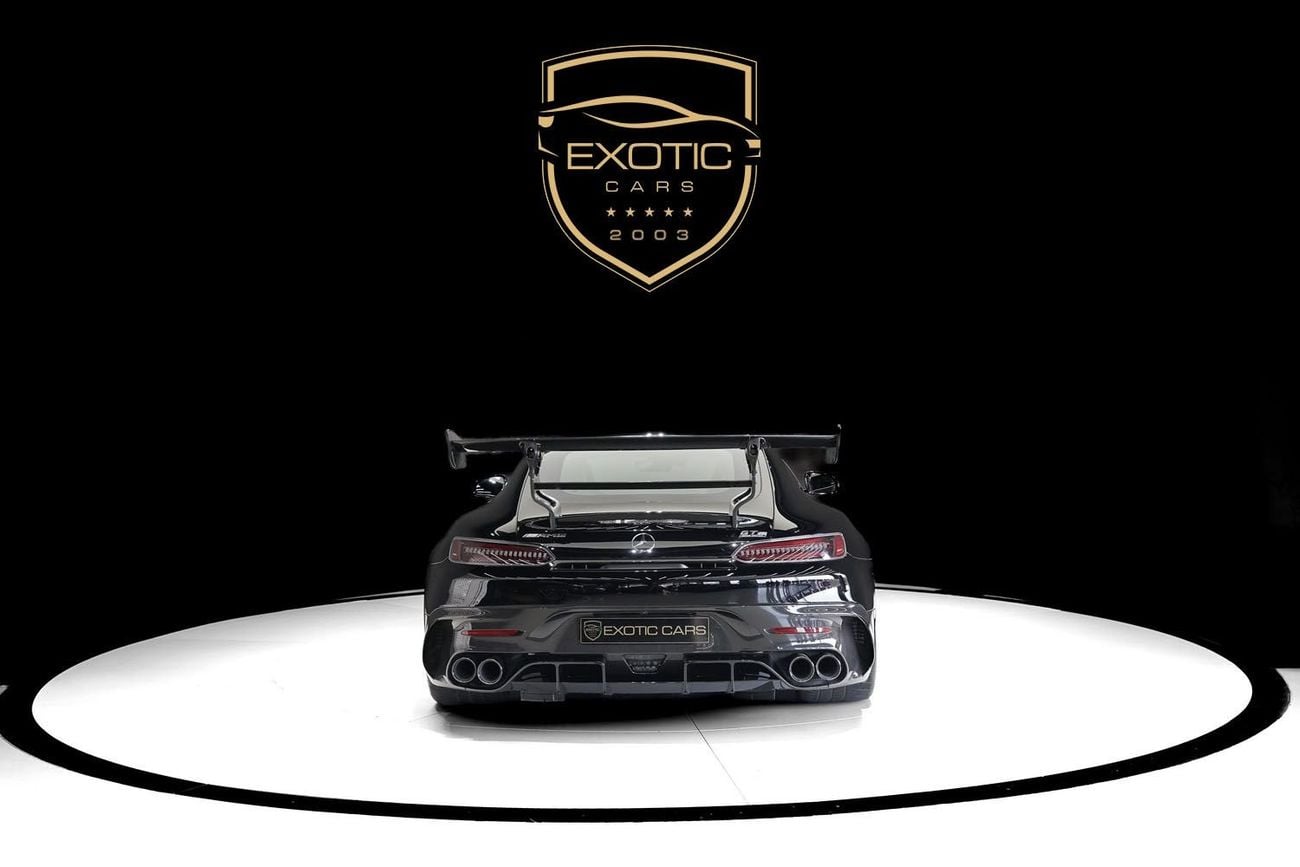 مرسيدس بنز AMG GT BLACK SERIES