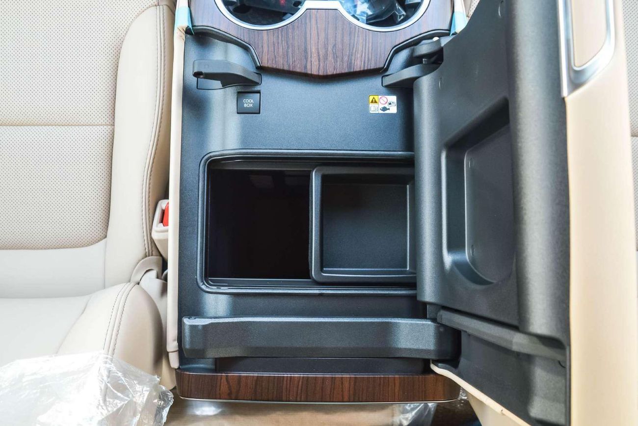 تويوتا لاند كروزر GXR 4.0L TOYOTA LAND CRUISER GX.R 4.0L 4WD PETROL SUV 2025