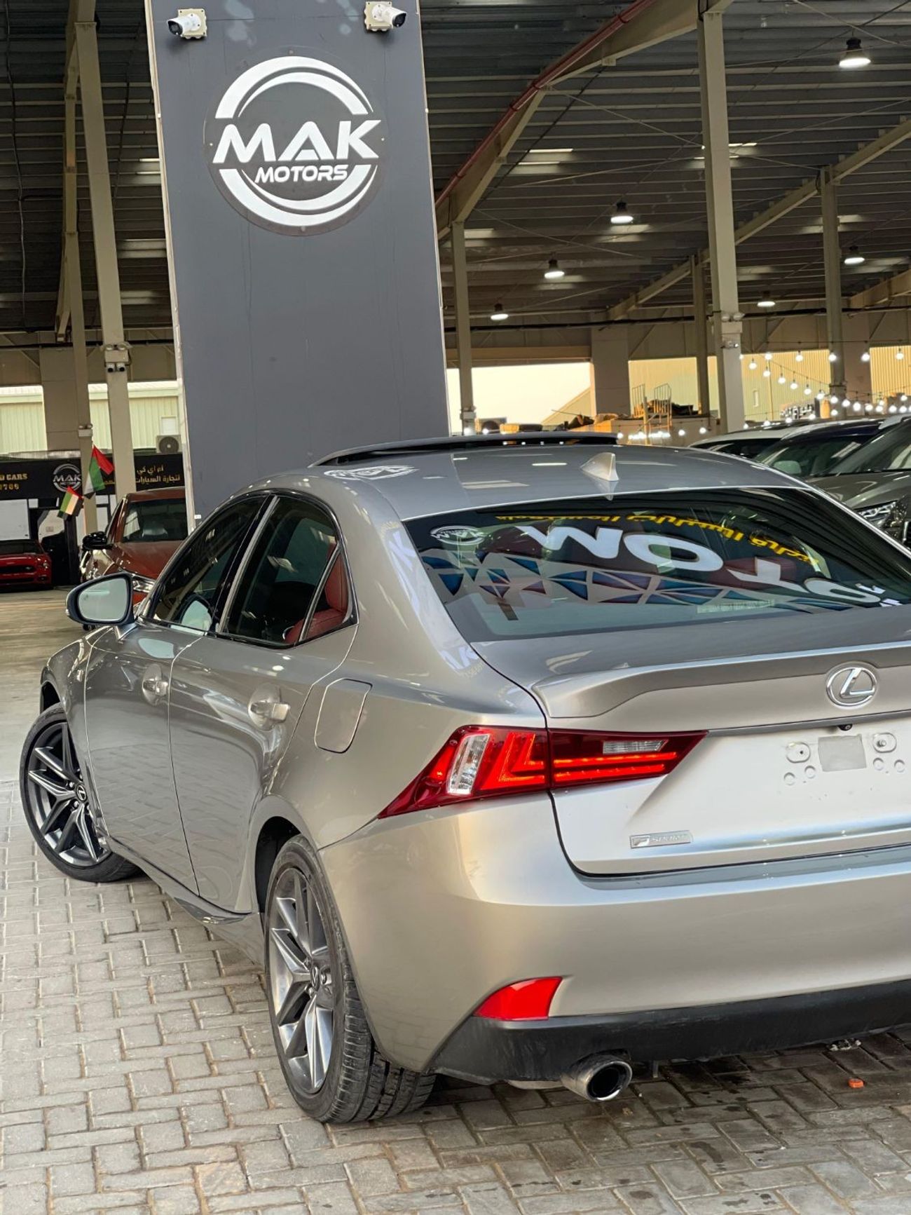 Lexus IS350 F Sport 3.5L (312 HP) F-SPORT 3.5L V6 / FULL OPTION / IN PERFECT CONDITION