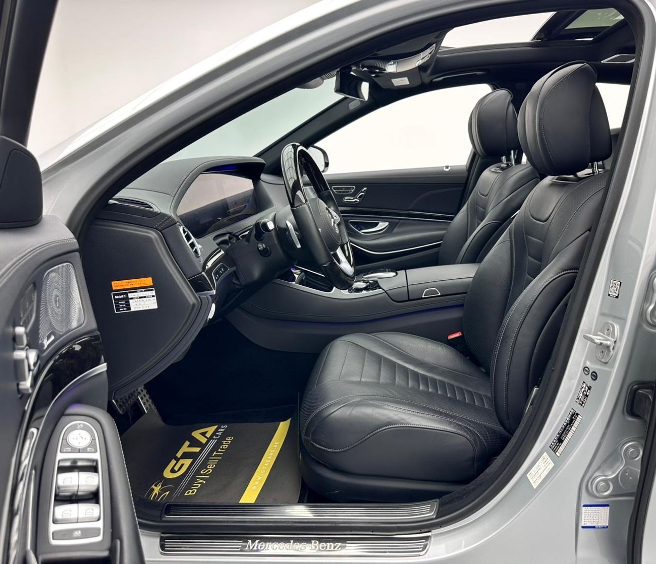 Mercedes-Benz S 560 Std 4.0L (463 HP) 2018 Mercedes-Benz S560 4MATIC, 1 Year Unlimited KM Warranty, Full Service History