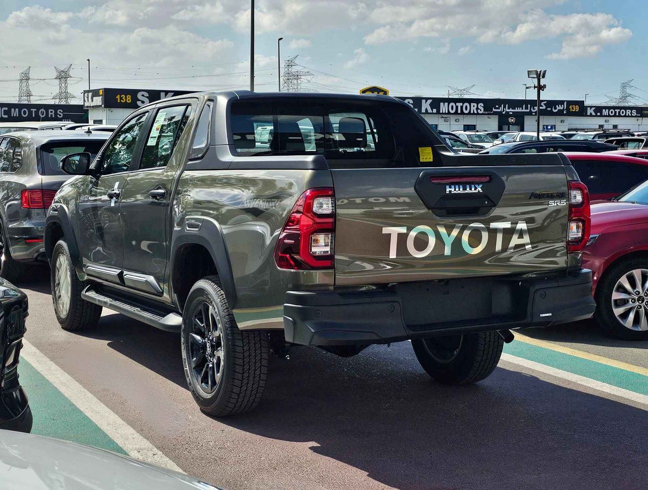 Toyota Hilux ADVENTURE, 2.8L DIESEL, A/T, "4" CAMERAS / ROLL BAR WITH RADAR / 4WD (CODE # HDAD28AF)