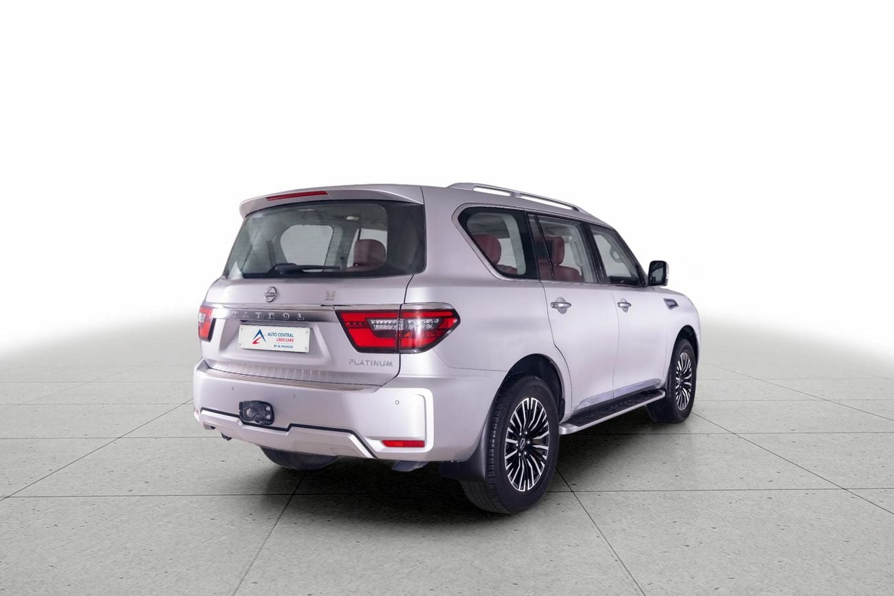 Nissan Patrol SE Platinum City 5.6L SE PLATINUM CITY 4.0