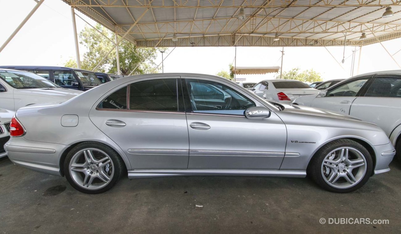 Mercedes-Benz E 55 AMG