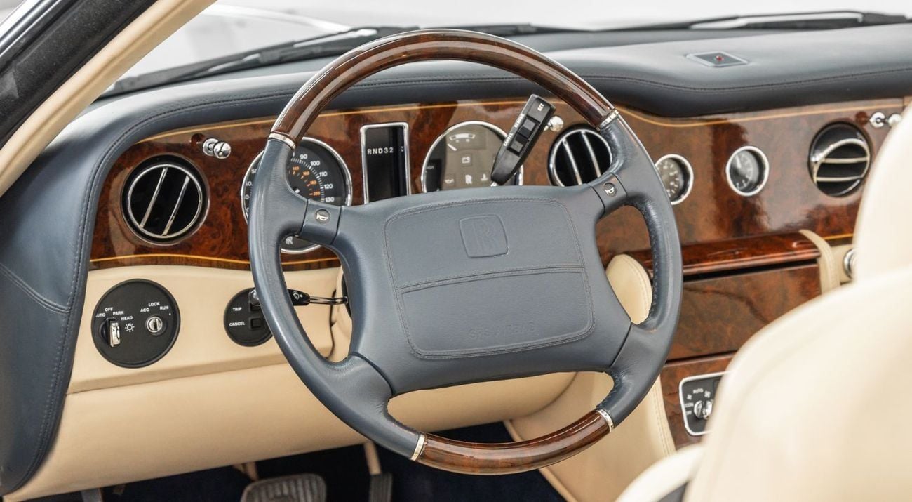 رولز رويس كورنيش