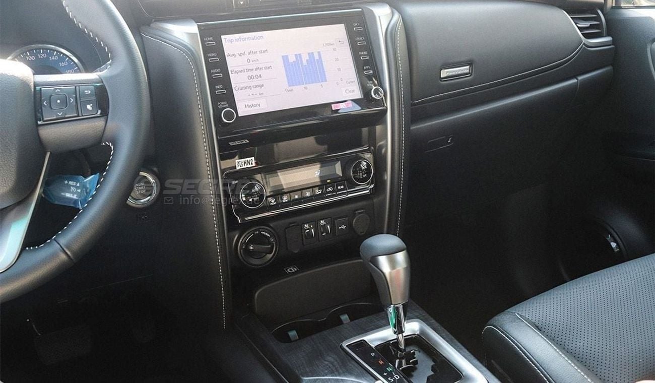 تويوتا فورتونر 2025 Model Toyota Fortuner, 4.0L Petrol 4WD 6A/T