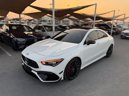 Mercedes-Benz CLA 35 AMG Std 2.0L