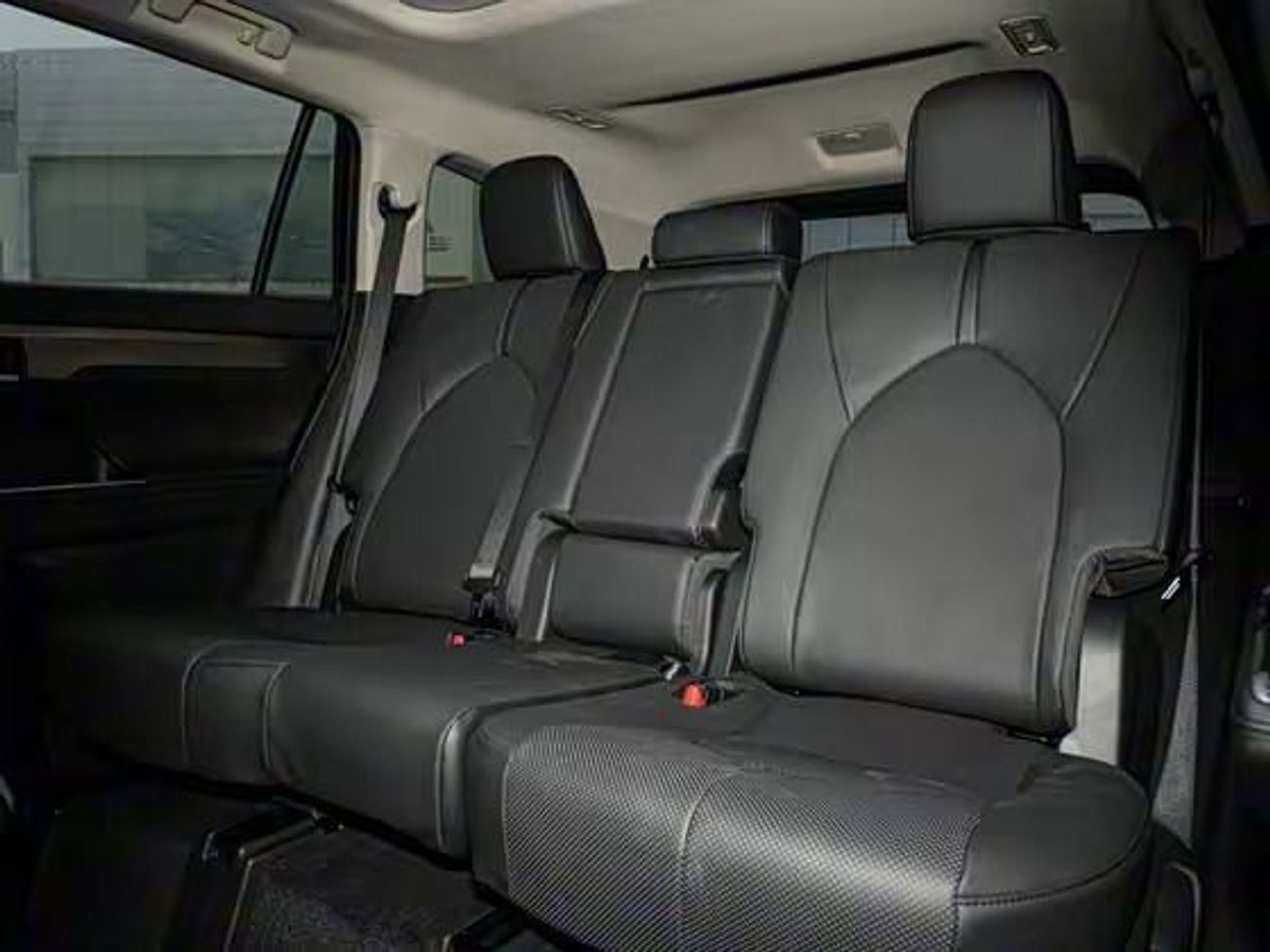 Toyota Highlander FULLEST OPTION WITH JBL, HUD