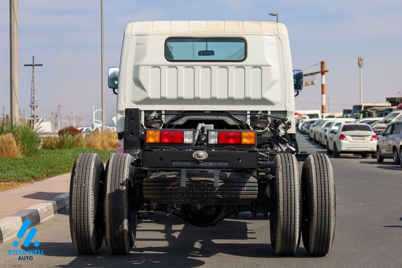 Mitsubishi Fuso Canter 4.2L MT 4x2 Diesel Standard Chassis