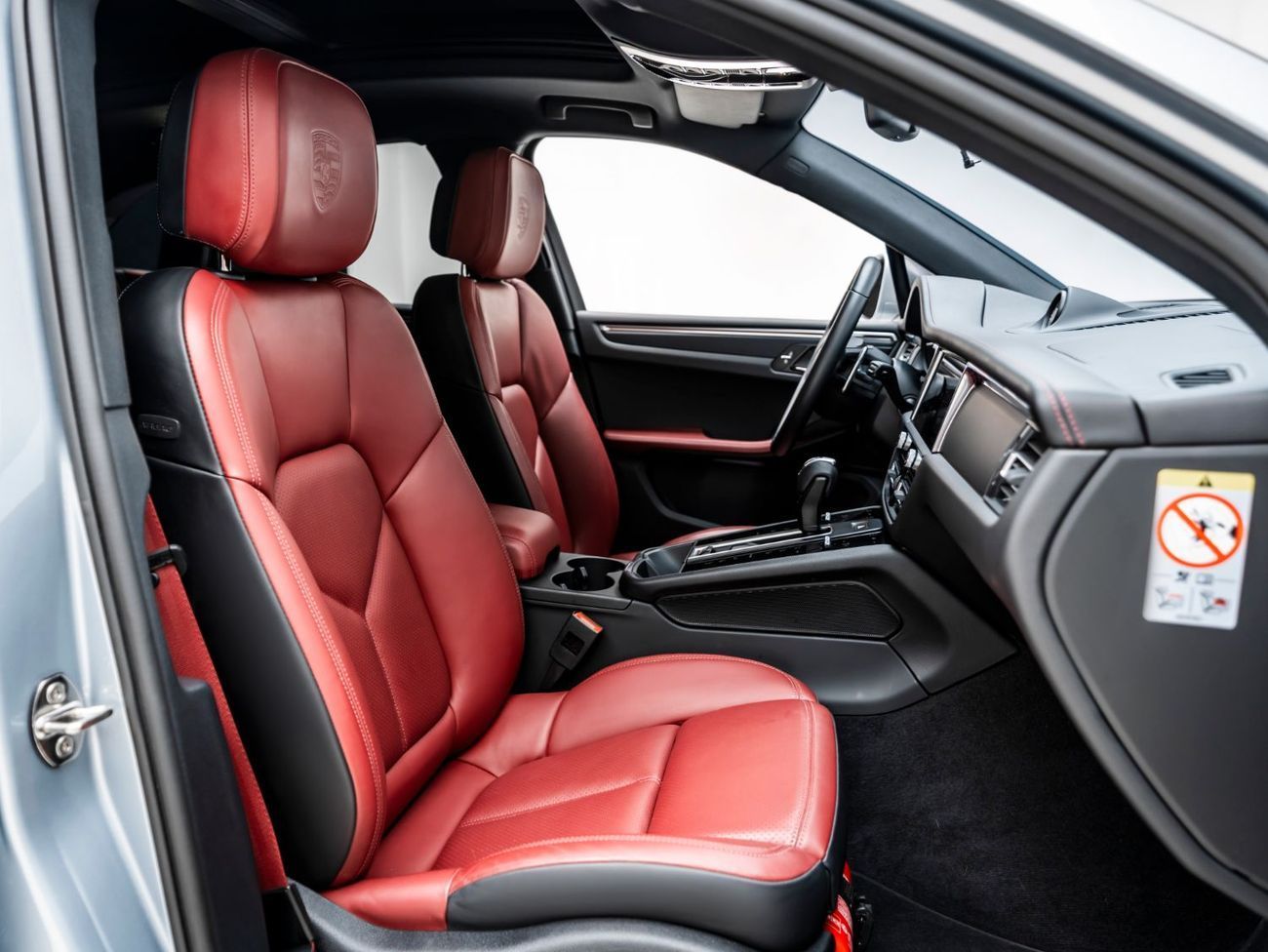 Std 252 مستعملة بورش ماكان Std 2.0L (252 HP) 2023 للبيع في دبي - 862258