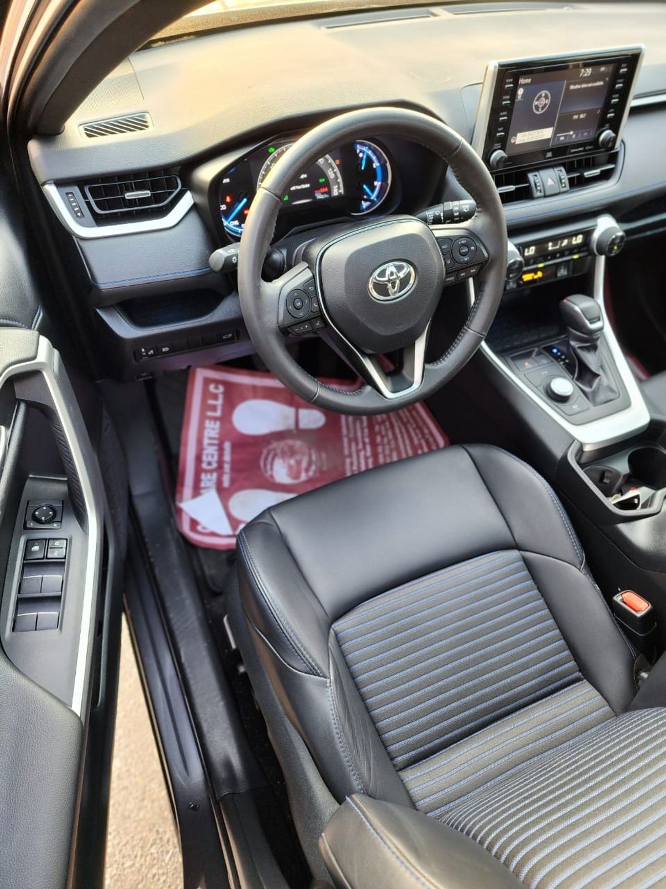 Toyota RAV4 XLE RAV4 XSE HYBRID FULL OPTION