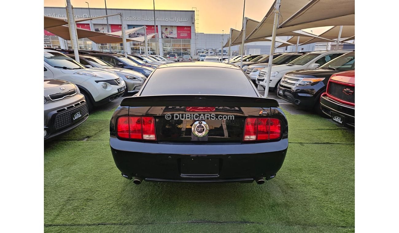 فورد موستانج خليجى  GT موديل 2007 كوبيه شاشة اندرويد كاميرا خلفية حساسات مثبت سرعة تحكم بحالة ممتازة