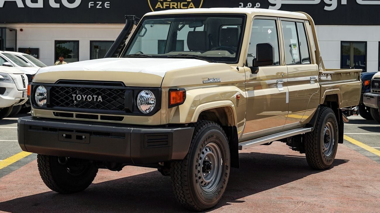 تويوتا لاند كروزر بيك آب LC 79 DC 4.0 PETROL AT 2025 DIFF-LOCK