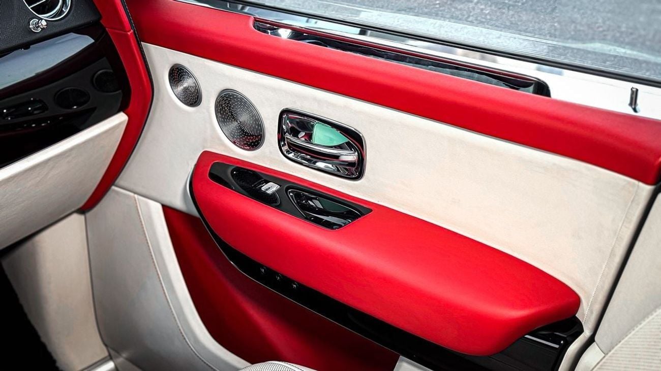 Rolls-Royce Cullinan Blackbadge 2025 Facelift Convert