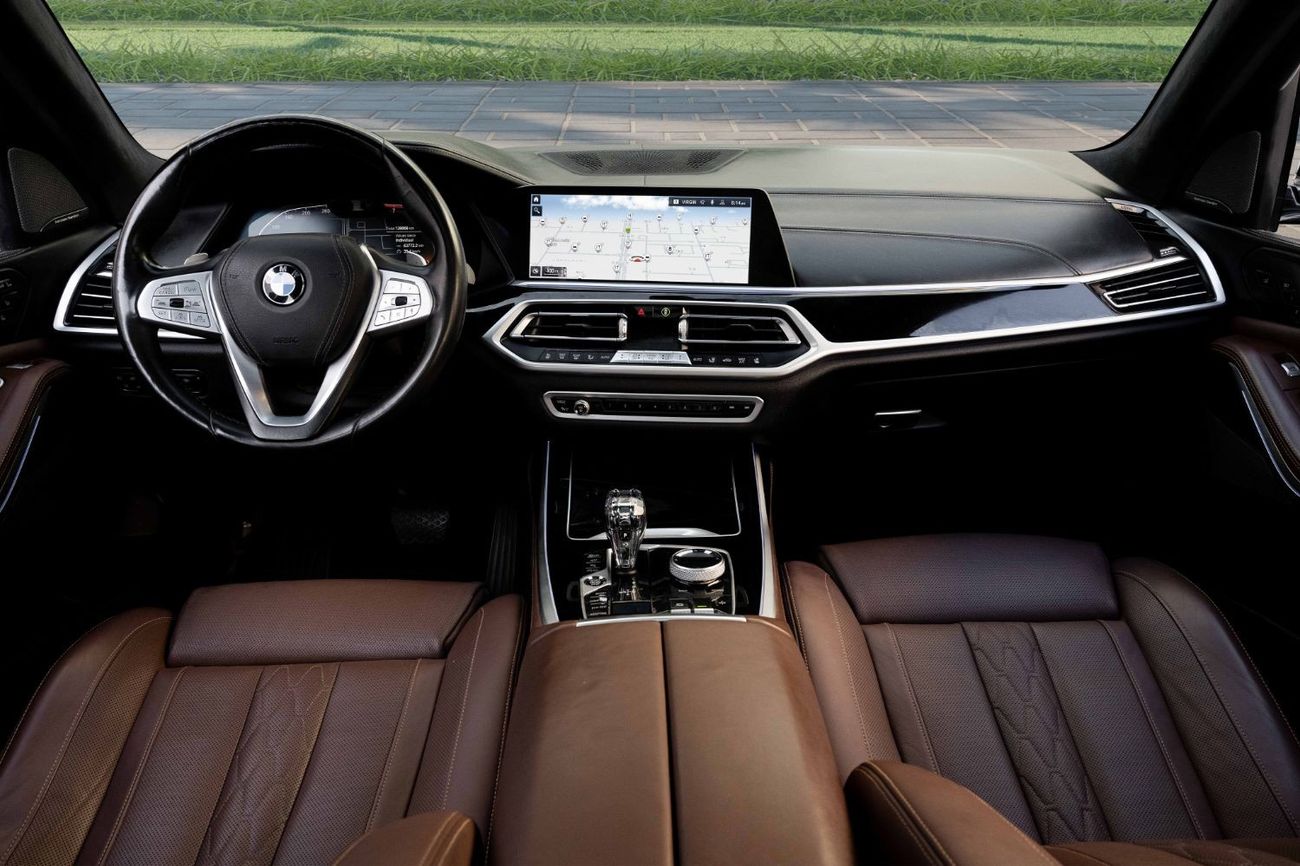 BMW X7 40i M Sport | 3,329 P.M  | 0% Downpayment | Exceptional Condition!