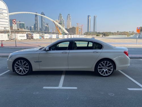 BMW 750Li