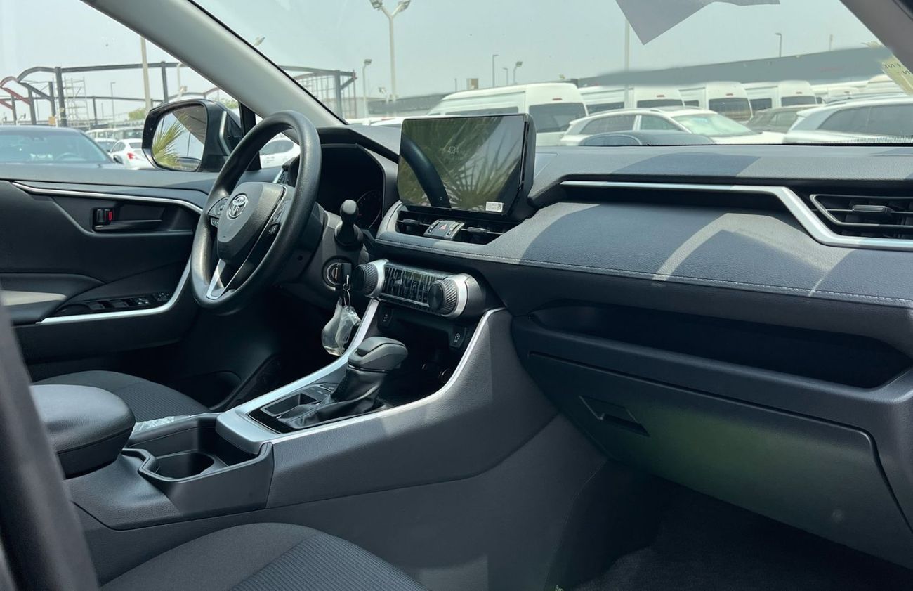 تويوتا راف ٤ 2025 RAV4 Basic EXPORT ONLY