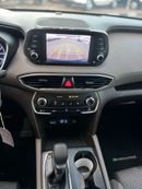 Hyundai Santa Fe STD (NON GCC) 2019 Hyndai Santafe Fe 2.4L V4 FWD - Rear Camera & Sensor