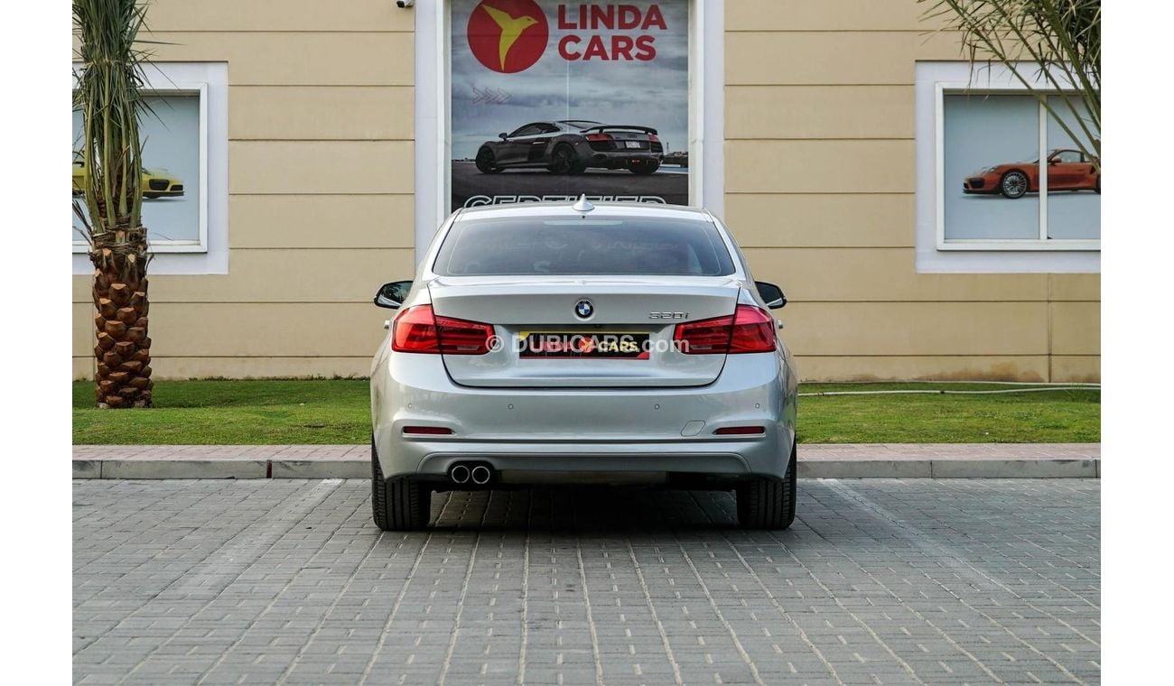 BMW 320i F30