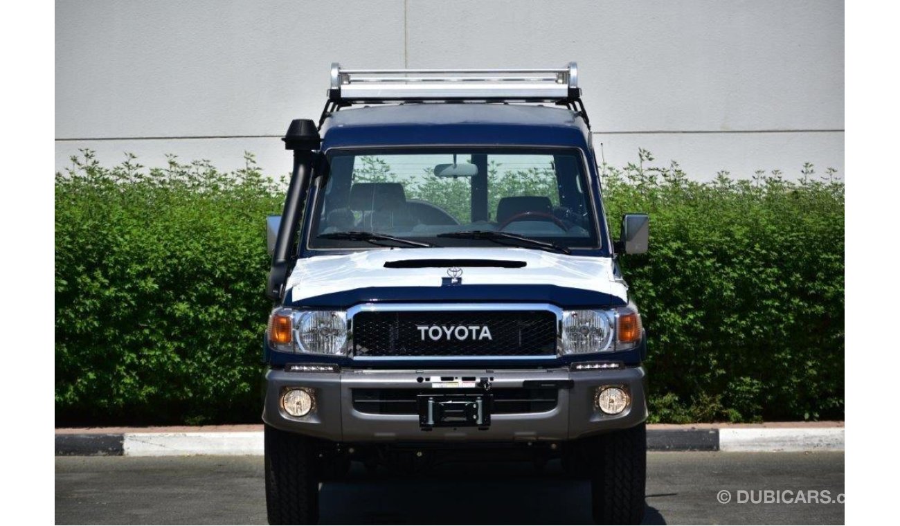 Toyota Land Cruiser Hard Top 78 4.5l Diesel 9-Seater Mt