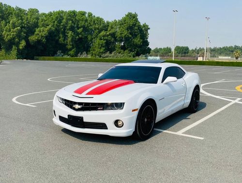 شيفروليه كامارو السياره بحاله ممتازه جدا لا تحتاج إلى أي مصاريف